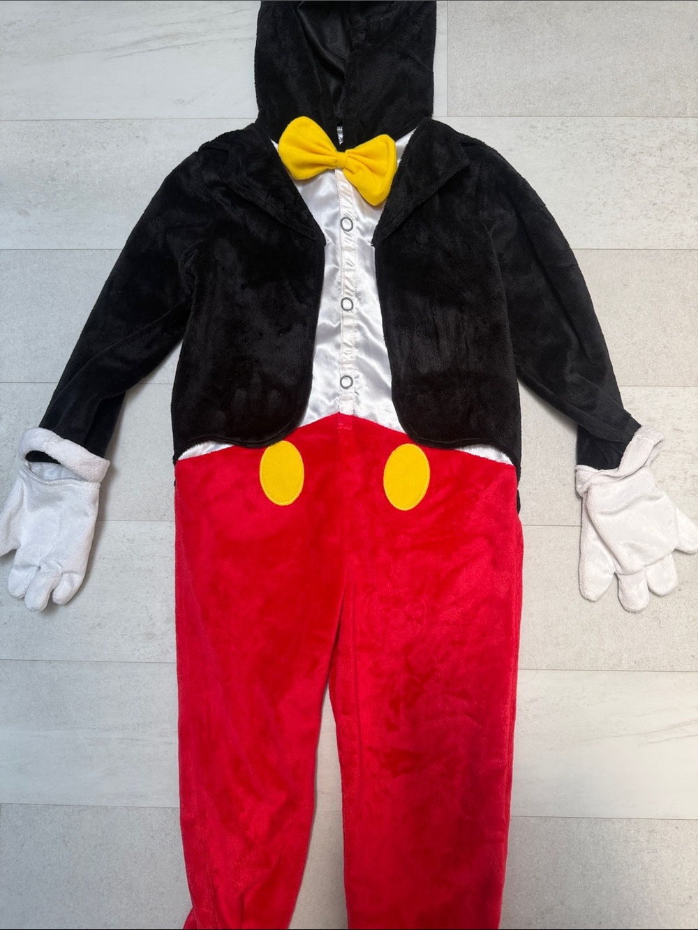 Kids Mickey Mouse costume - Picture 6 of 7